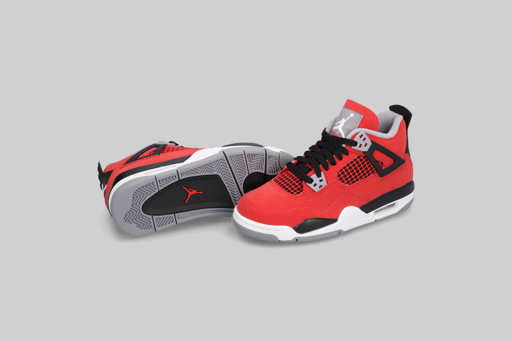 Air Jordan 4 "Toro Bravo" 'Fire Red and Black' (GS) - FQ8213-600 - Lust México