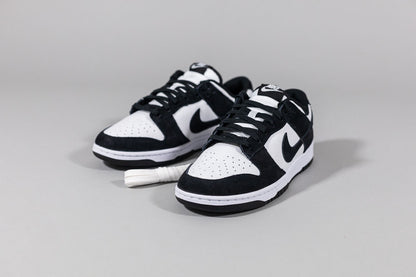 Nike Dunk Low SE &