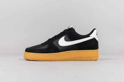 Nike Air Force 1 &