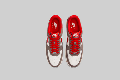 Nike Air Force 1 Low &