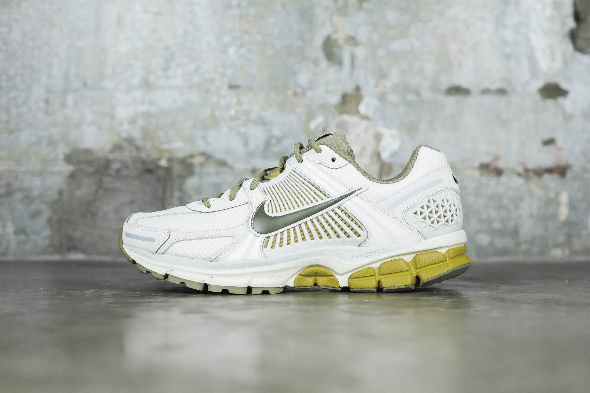 Nike Zoom Vomero 5 'Light Bone' - [sku] - Lust México