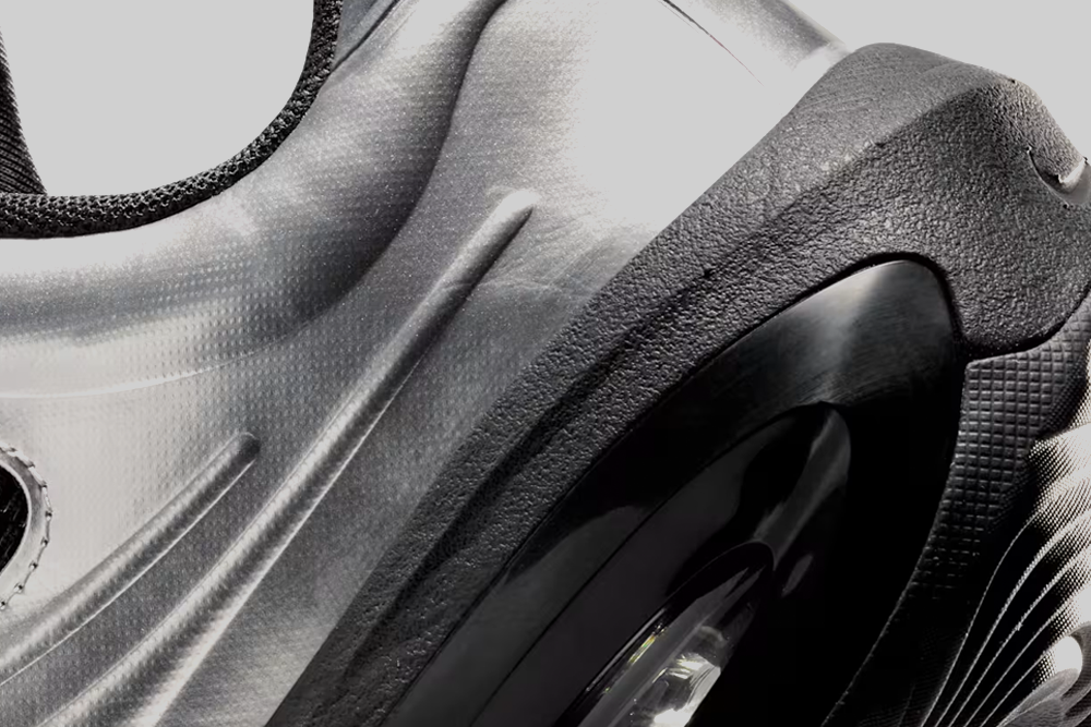 Women's Nike Air Max Muse 'Black and Metallic Silver' - [sku] - Lust México