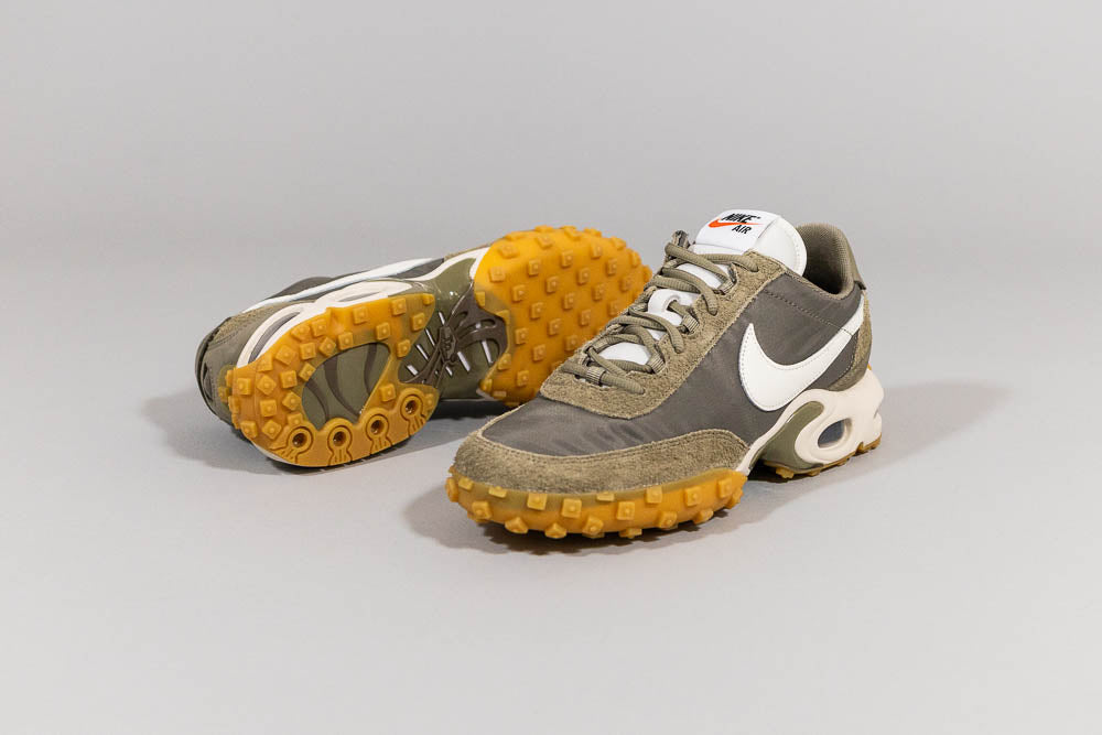 Nike Air Max Waffle SP &