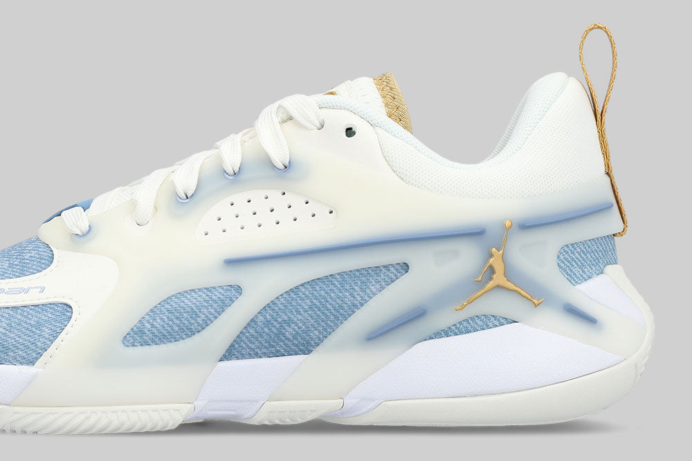 Women's Jordan Heir Series 'Denim and Gold'