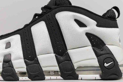 Nike Air More Uptempo Low &