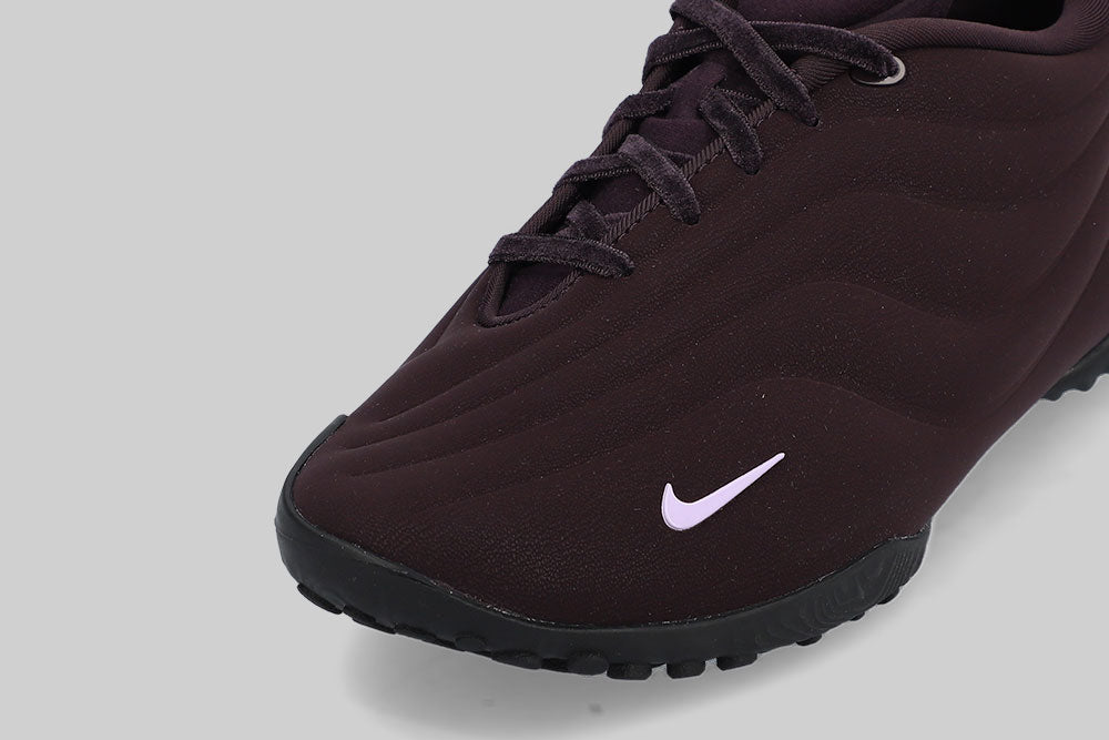 Women's Nike Astra Ultra 'Port Wine and Black' - FZ5778-601 - Lust México