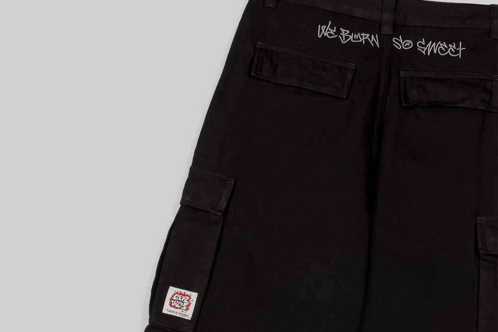 Grimey The Shelter Regular Denim Cargo Pants - GRDCP284-BLK APP - BOTTOM - UNISEX - ADULT - INLINE - WI - 25 en Lust México