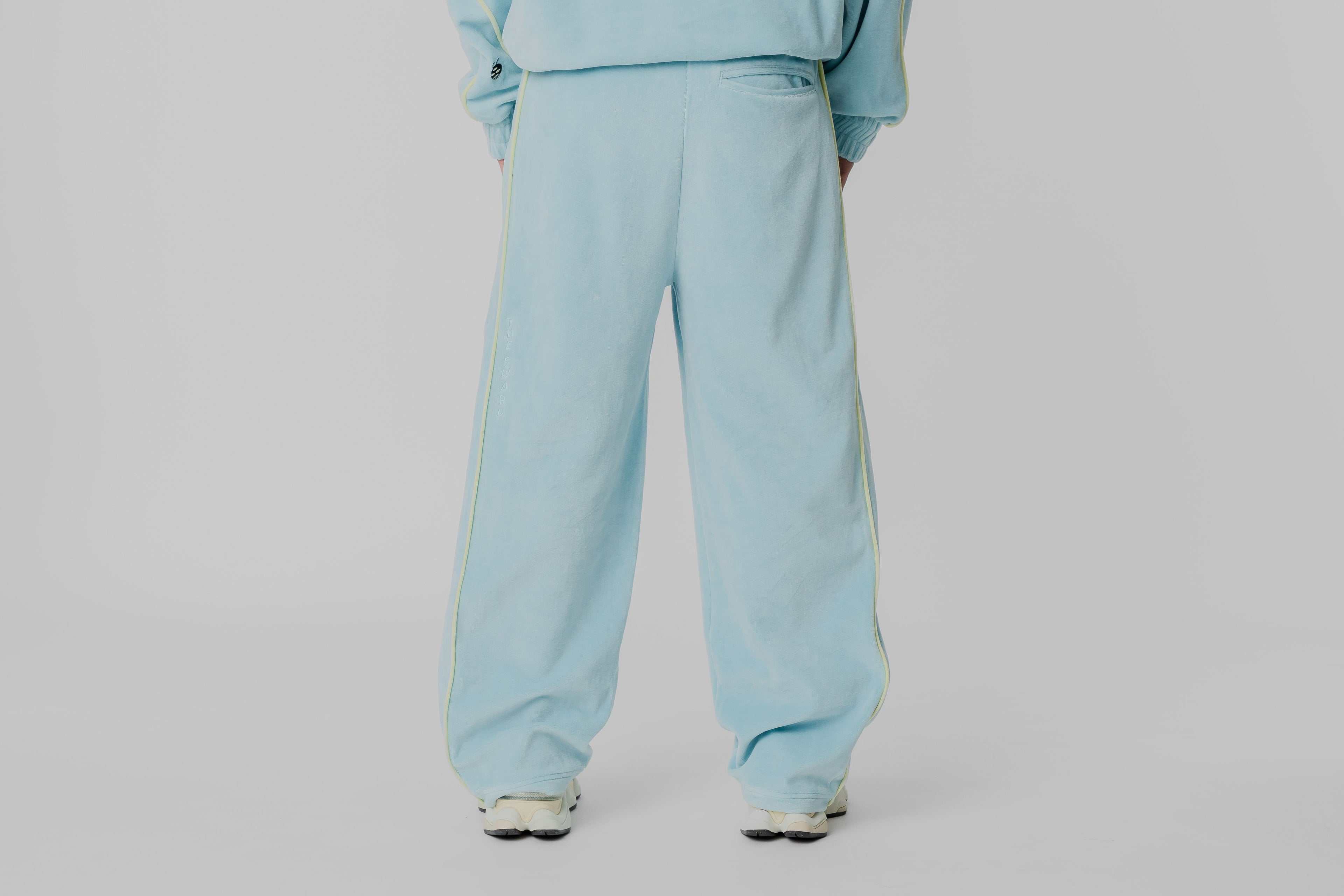 Grimey x DC Shoes Velvet Track Pants - GRVTS288-BLU - Lust México