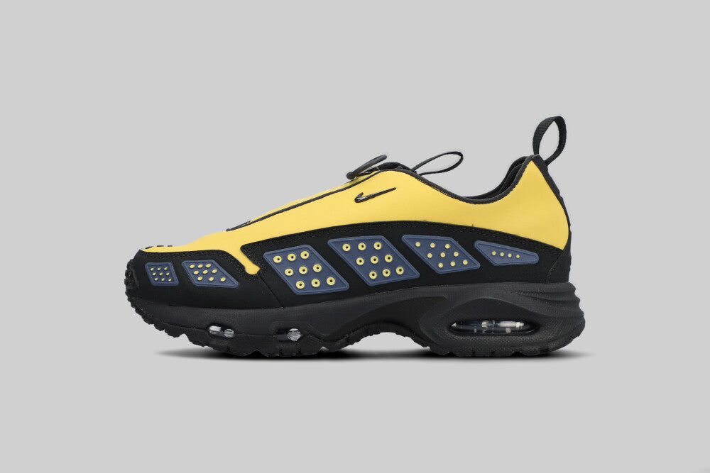 Women's Nike Air Max SNDR 'Off Noir and Diffused Blue' FTW - SNEAKERS - WOMEN - ADULT - QS - SU - 25 en Lust México