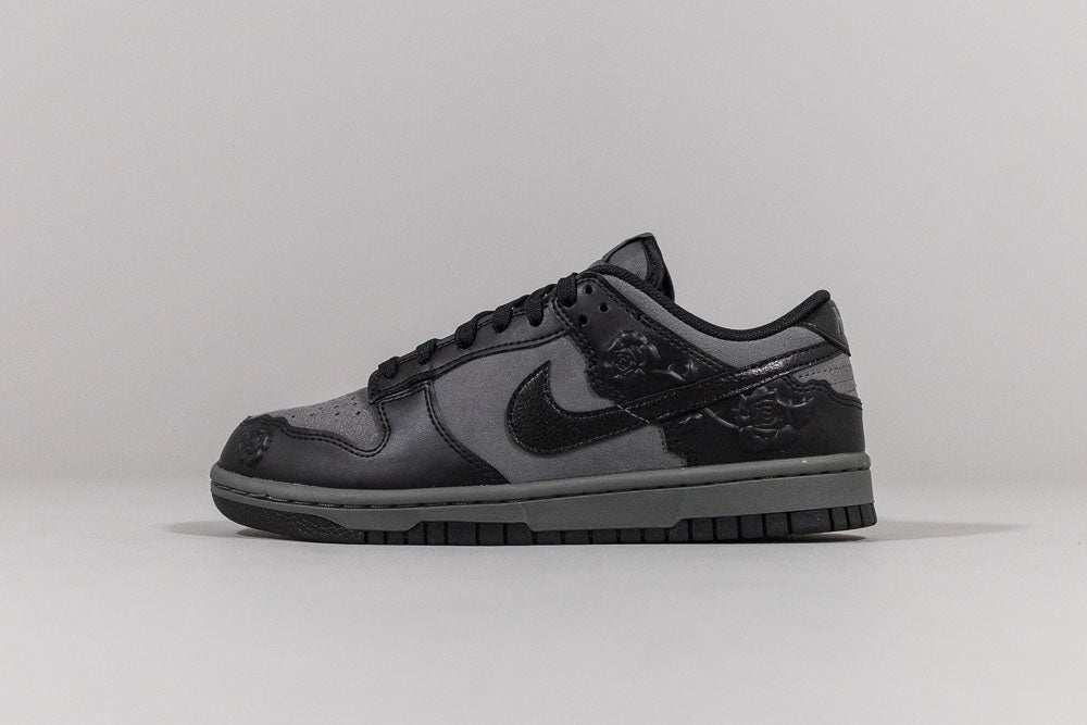 Women's Nike Dunk Low 'Black Roses' - [sku] - Lust México