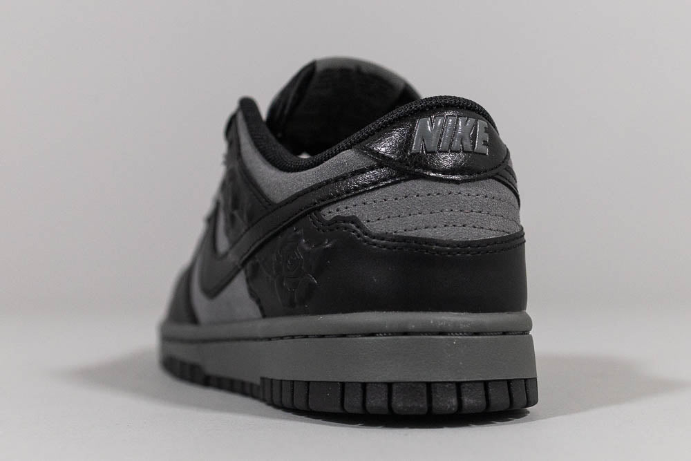 Women's Nike Dunk Low 'Black Roses' - [sku] - Lust México