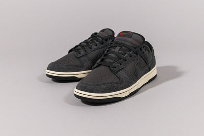 Nike Dunk Low Premium &