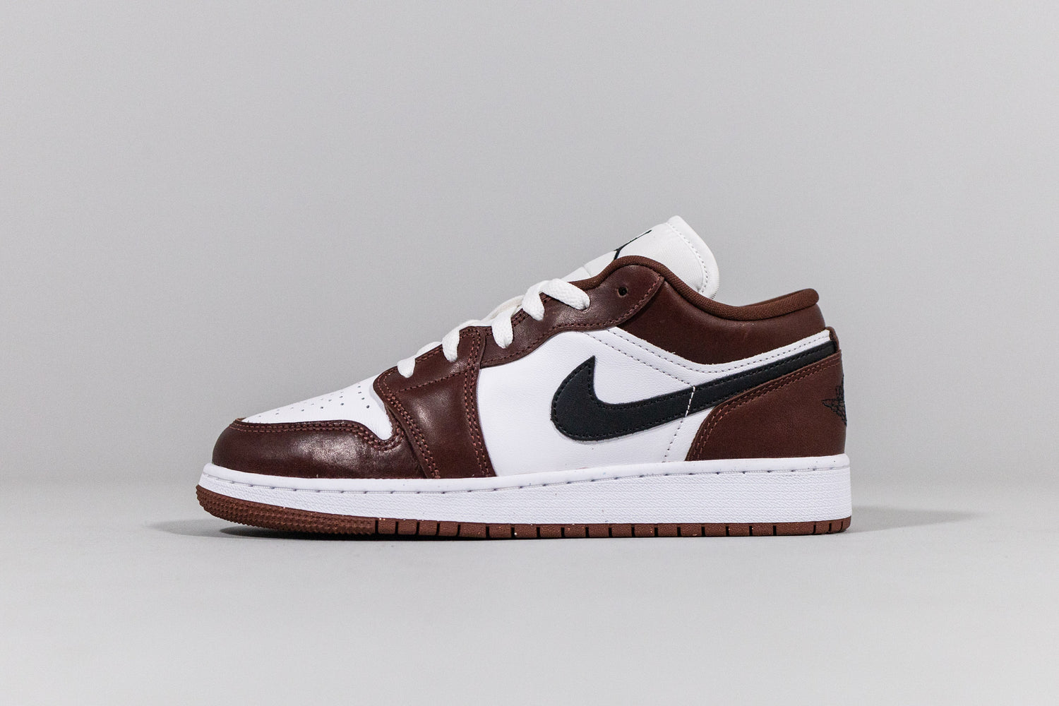 Air Jordan 1 Low SE &