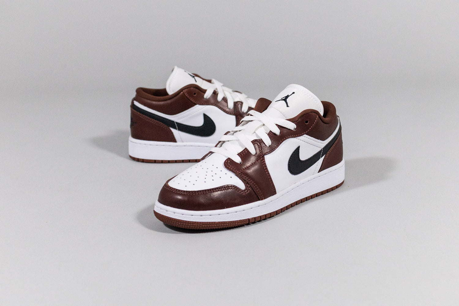 Air Jordan 1 Low SE &