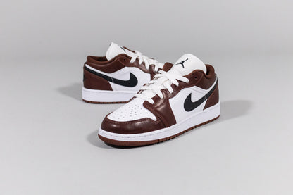 Air Jordan 1 Low SE &