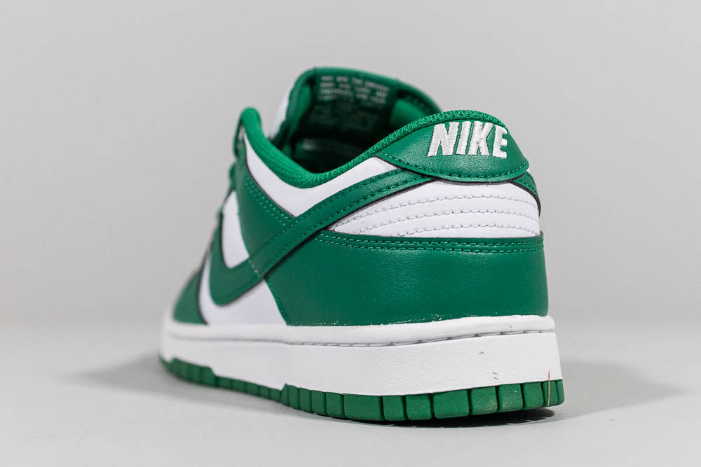 Nike Dunk Low &