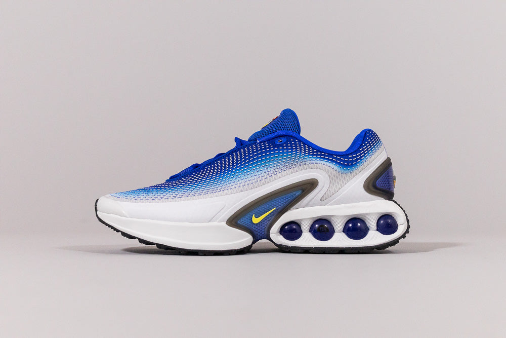 Nike Air Max Dn SE &