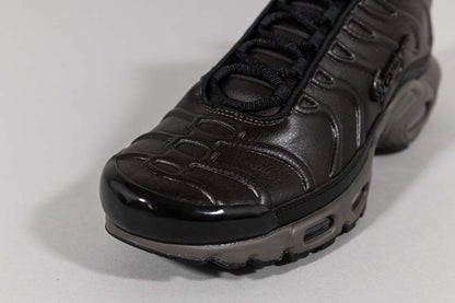 Nike Air Max Plus Premium &