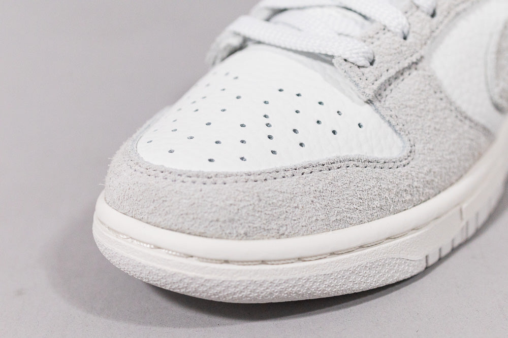 Women's Nike Dunk Low 'Summit White and Photon Dust' - [sku] - Lust México
