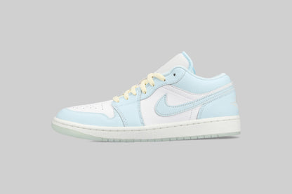 Air Jordan 1 Low SE &