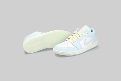 Air Jordan 1 Low SE &