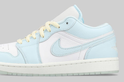 Air Jordan 1 Low SE &