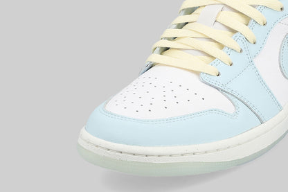 Air Jordan 1 Low SE &