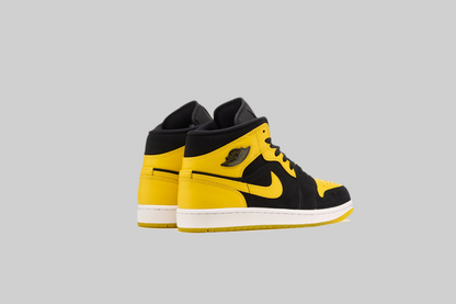 Air Jordan 1 Mid SE &