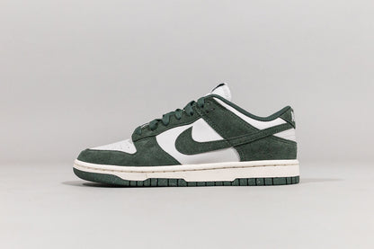 Nike Dunk Low Next Nature &