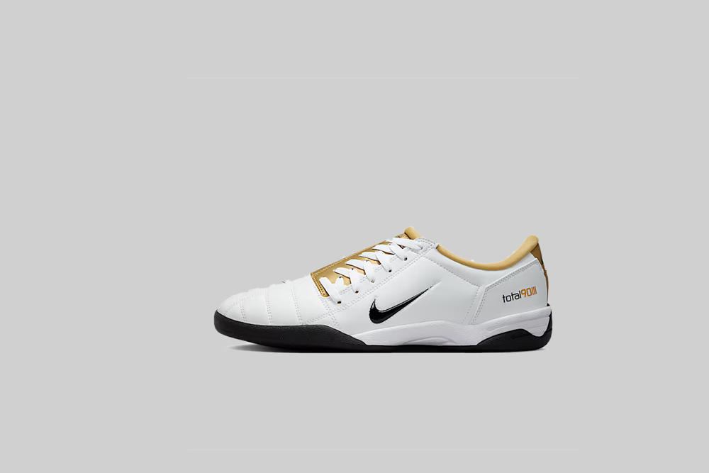 Nike Total 90 SP &