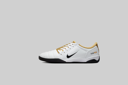 Nike Total 90 SP &