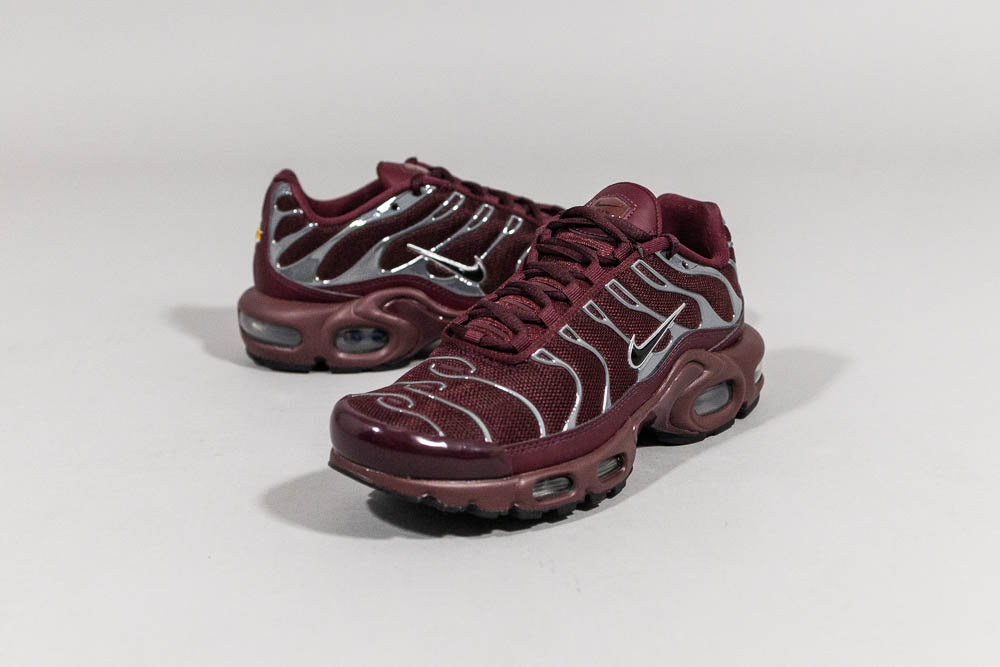Women's Nike Air Max Plus SE 'Night Maroon' - [sku] - Lust México