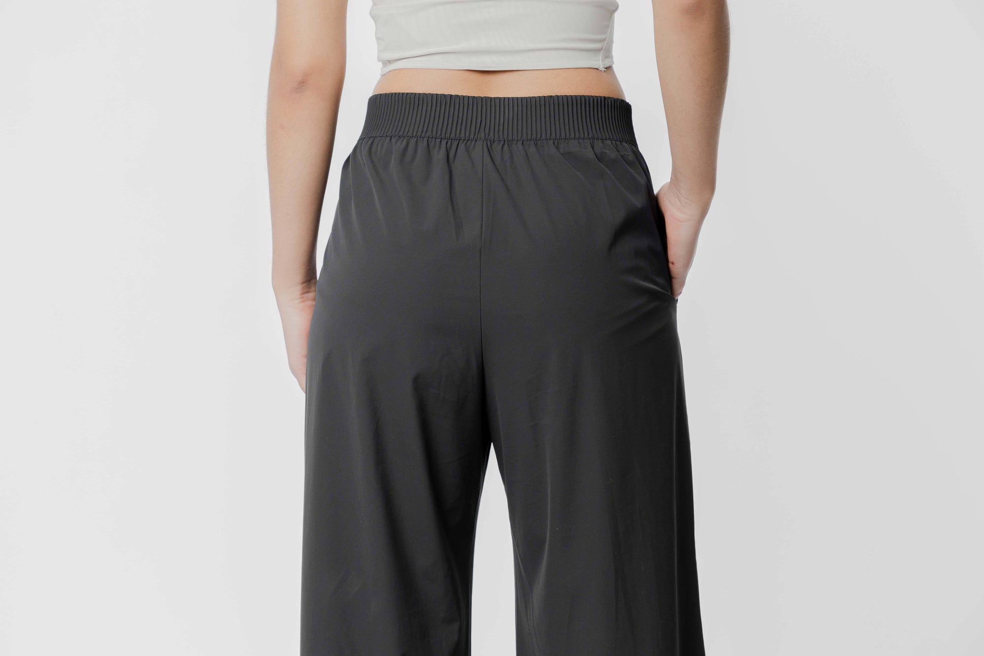 Women's Nike 24.7 PerfectStretch Dri-FIT High-Waisted Loose Wide-Leg Pant