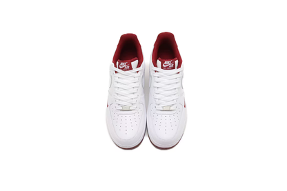 Nike Air Force 1 Low &
