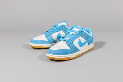 Nike Dunk Low &