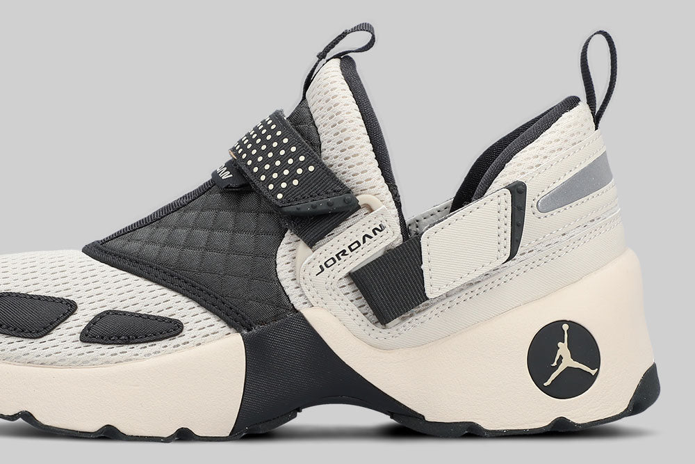 Women's Jordan Trunner LX 'Light Orewood and Brown' - [sku] - Lust México