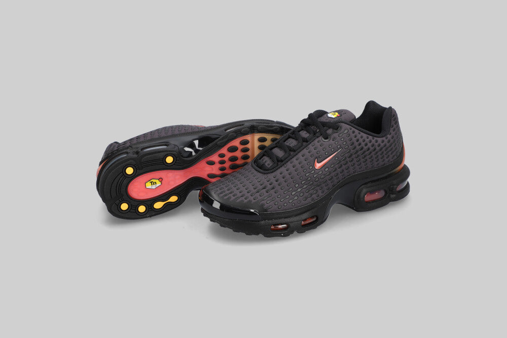Nike Air Max Plus VII 'Black'- HQ2197-002 - Lust México