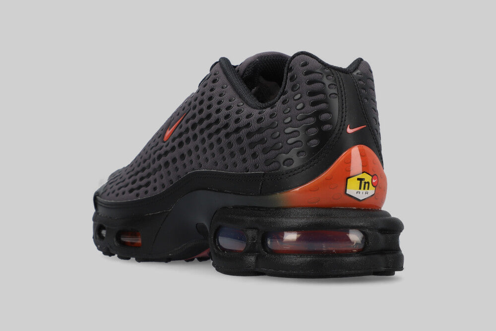 Nike Air Max Plus VII 'Black'- HQ2197-002 - Lust México