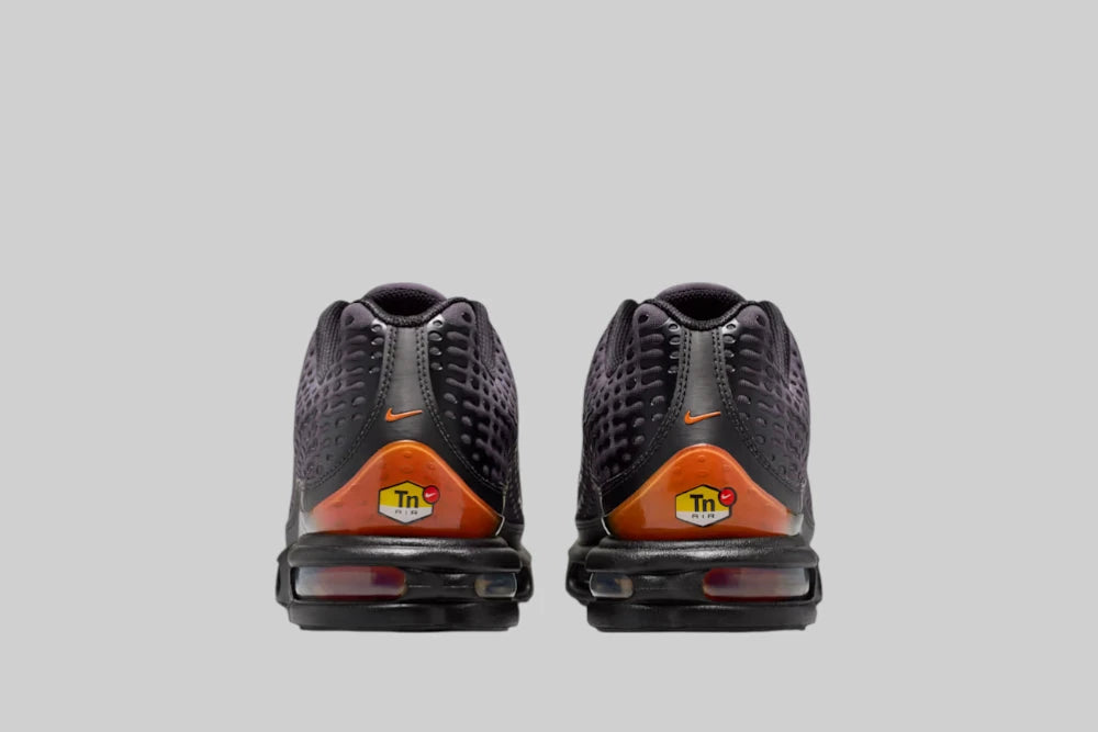 Nike Air Max Plus VII 'Black'- HQ2197-002 - Lust México
