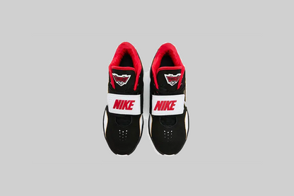 Nike LeBron 21 &