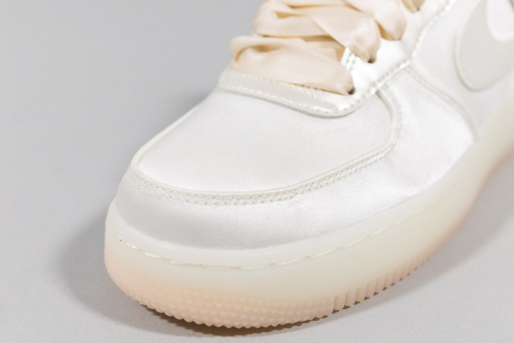 Women's Nike Air Force 1 ’07 LV8 'Sail and Barely Orange' - [sku] - Lust México