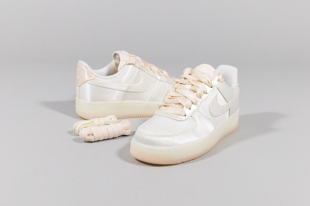 Women's Nike Air Force 1 ’07 LV8 'Sail and Barely Orange' - [sku] - Lust México