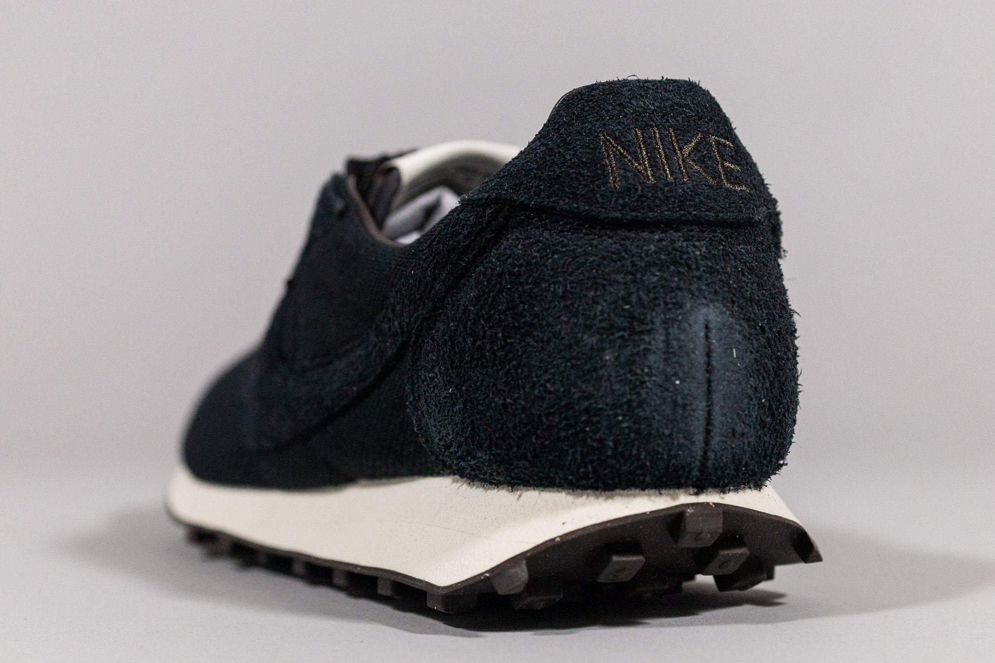 Nike LD-1000 'Black and Velvet Brown' - [sku] - Lust México