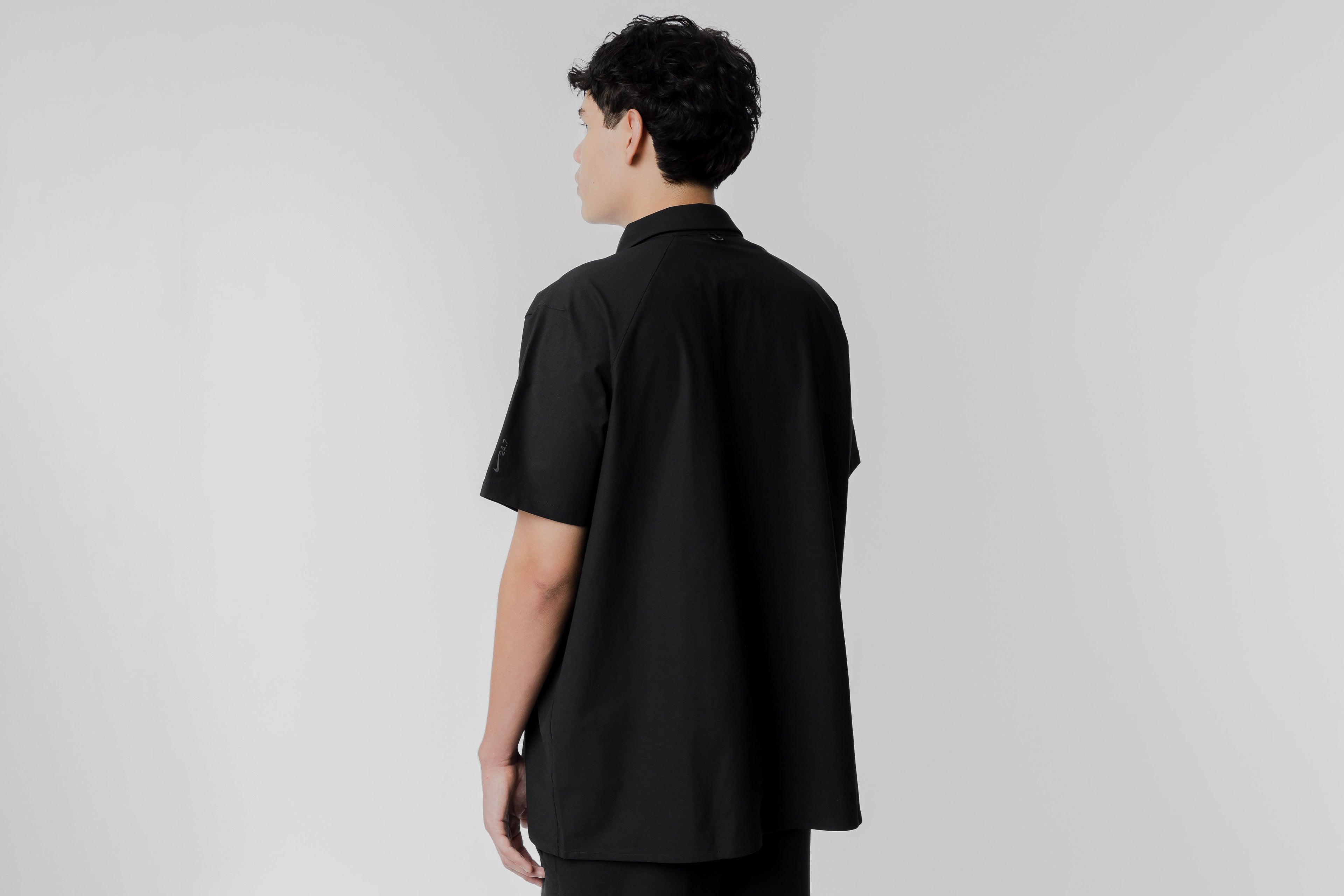 Nike 24.7 PerfectStretch Dri-FIT Short-Sleeve Button-Down Top