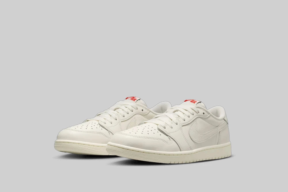 Air Jordan 1 Retro Low OG 'Sail and University Red' - HQ6998-100