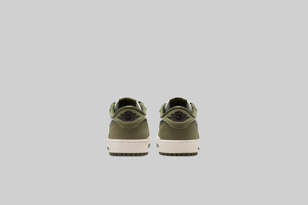 Air Jordan 1 Low OG 'Medium Olive and Summit White' (GS) - HQ6999-200