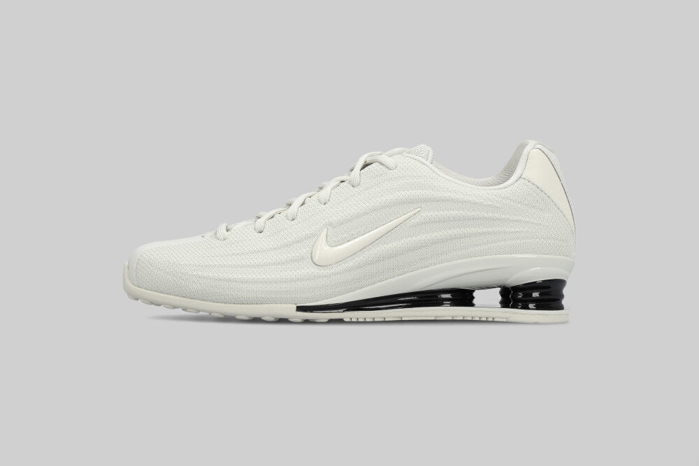 Women's Nike Shox Z 'Light Bone' - HQ7540-004