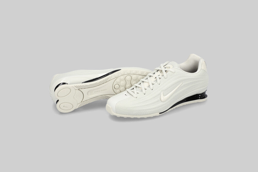 Women's Nike Shox Z 'Light Bone' - HQ7540-004
