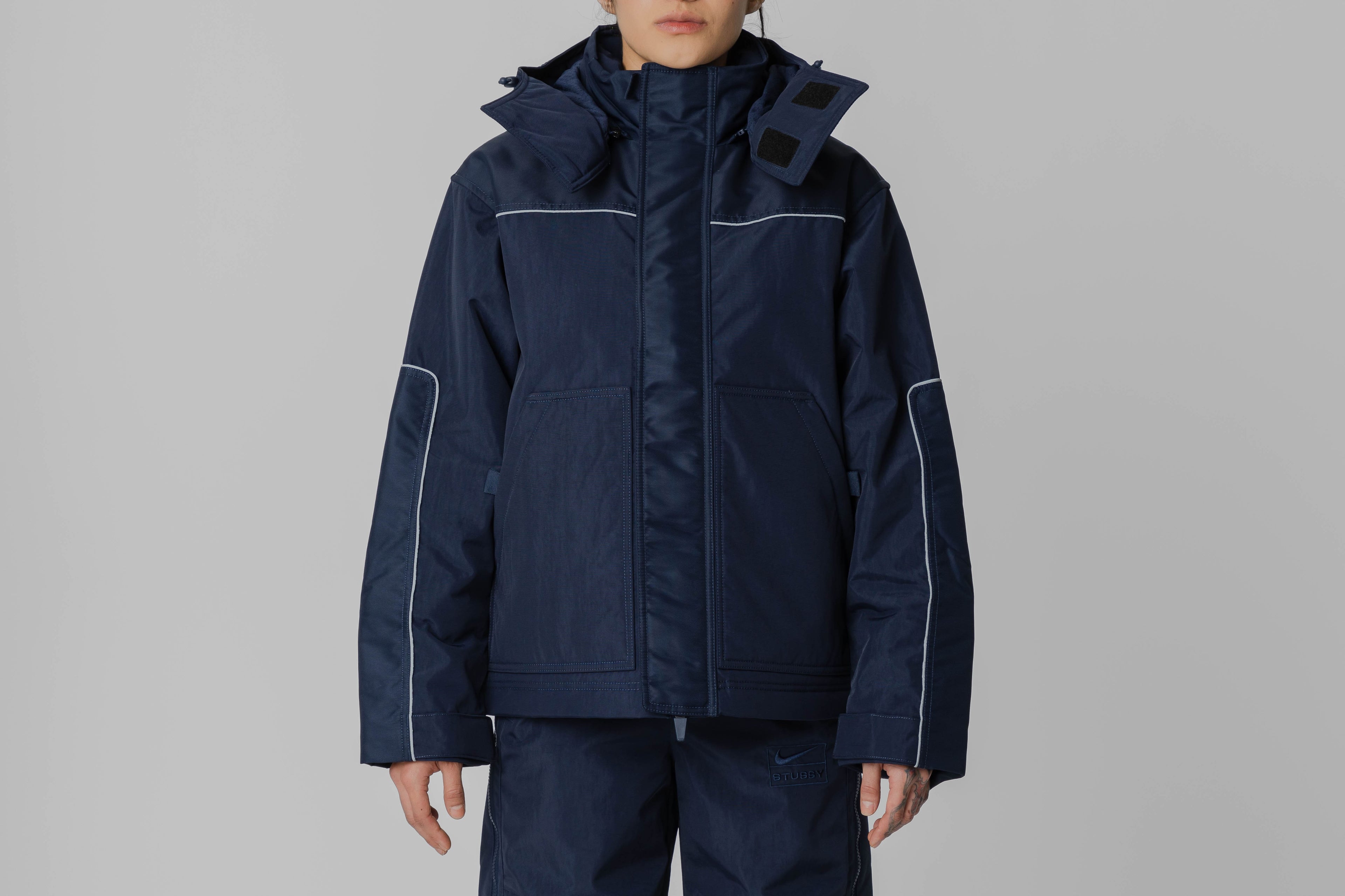 Nike x Stüssy Utility Hooded Jacket - HQ8517-451 APP - TOP - MEN - ADULT - QS - WI - 25 en Lust México