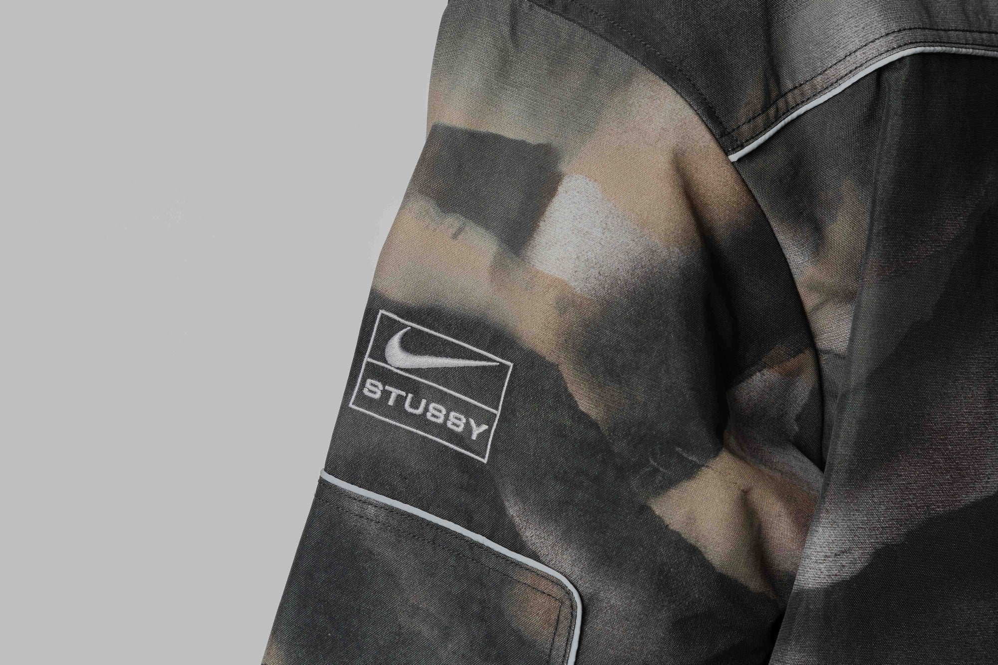 Nike x Stüssy Utility Hooded Jacket - HQ8520-900 APP - TOP - MEN - ADULT - QS - WI - 25 en Lust México